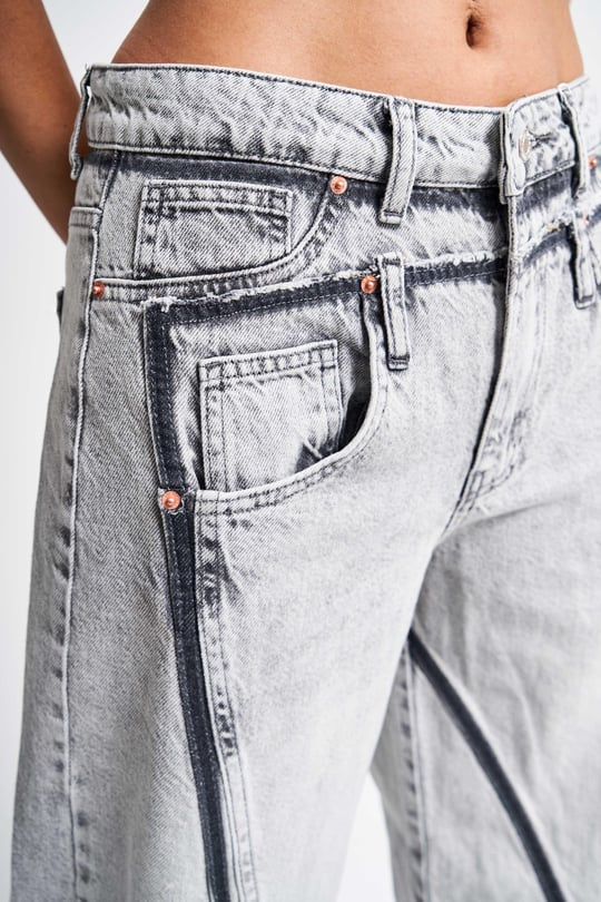 COLORS DESIGN WIDE LEG STRIPED GRAY JEANS-J 1502