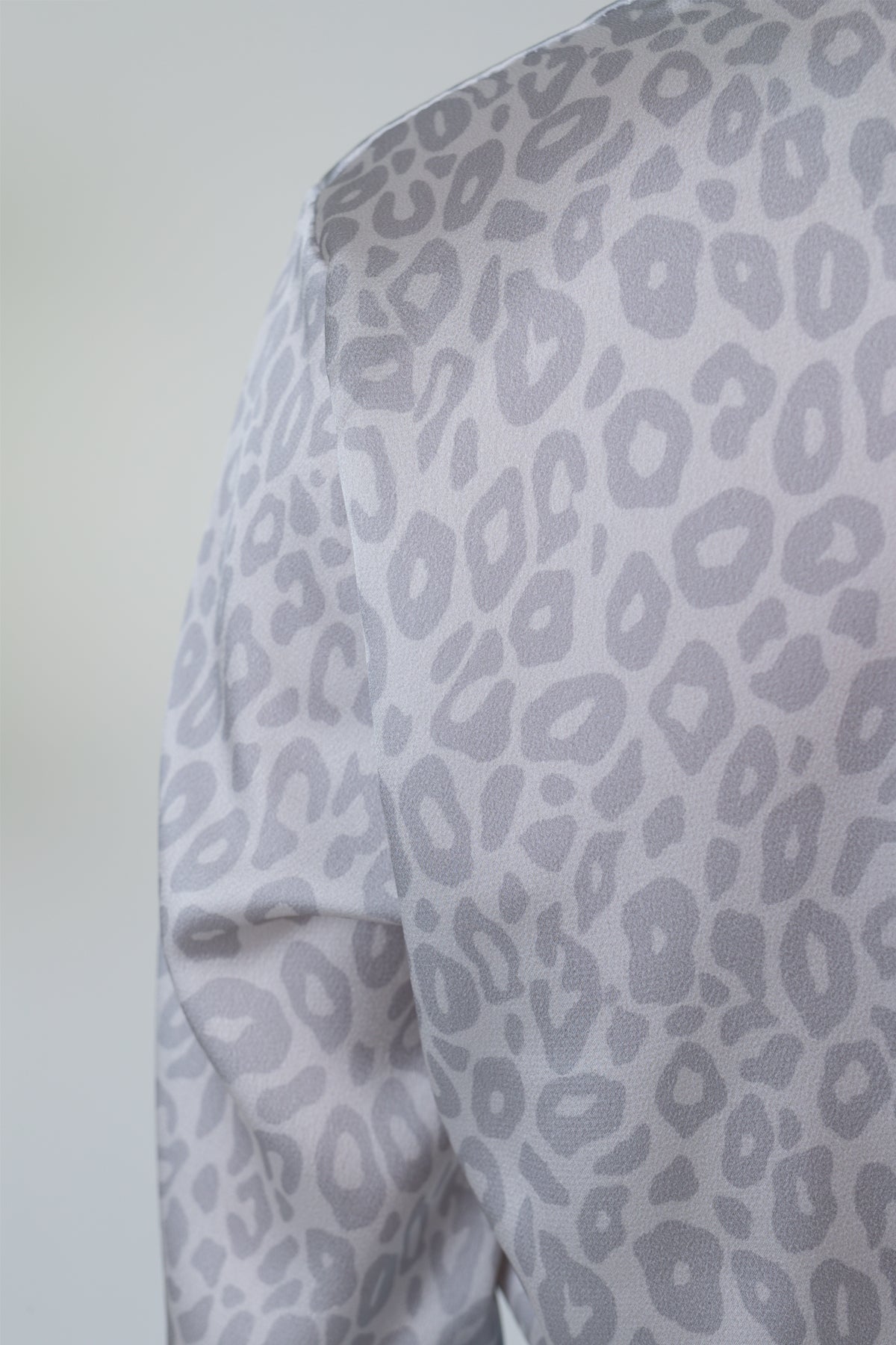 Viola body-white