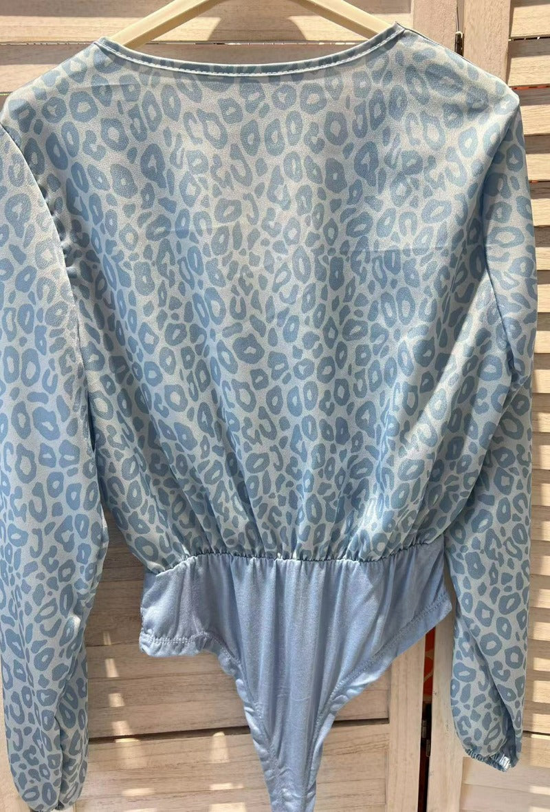 Viola body-light blue